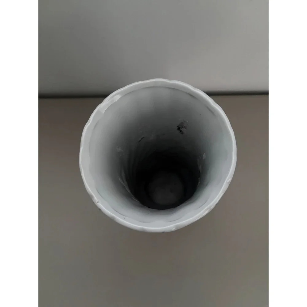 Blue and White Ceramic‎ Trellis Cylinder Vase Scalloped Rim 11.5 Inch Flowers